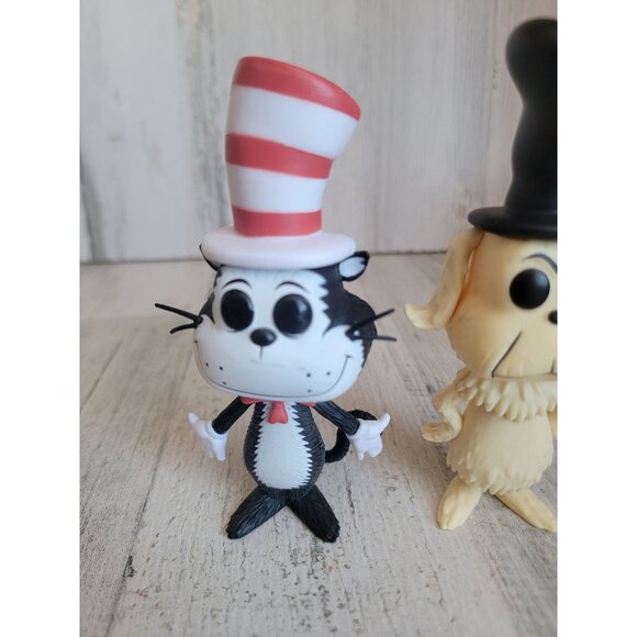 Funko pop Dr Suess cat in hat Sam's friend figure collectible set - Picture 2 of 6